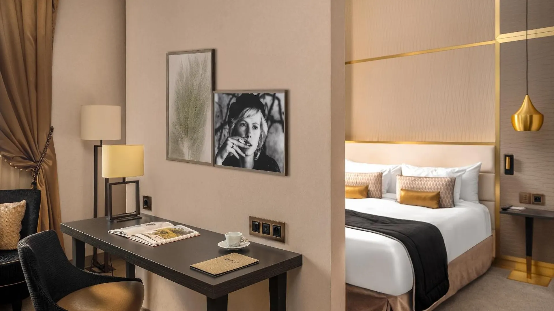 Niepce Paris, Curio Collection By Hilton Hotel Paris
