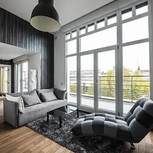 Clichy Apartment