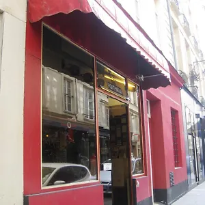 Hotel Du Pont Neuf, París