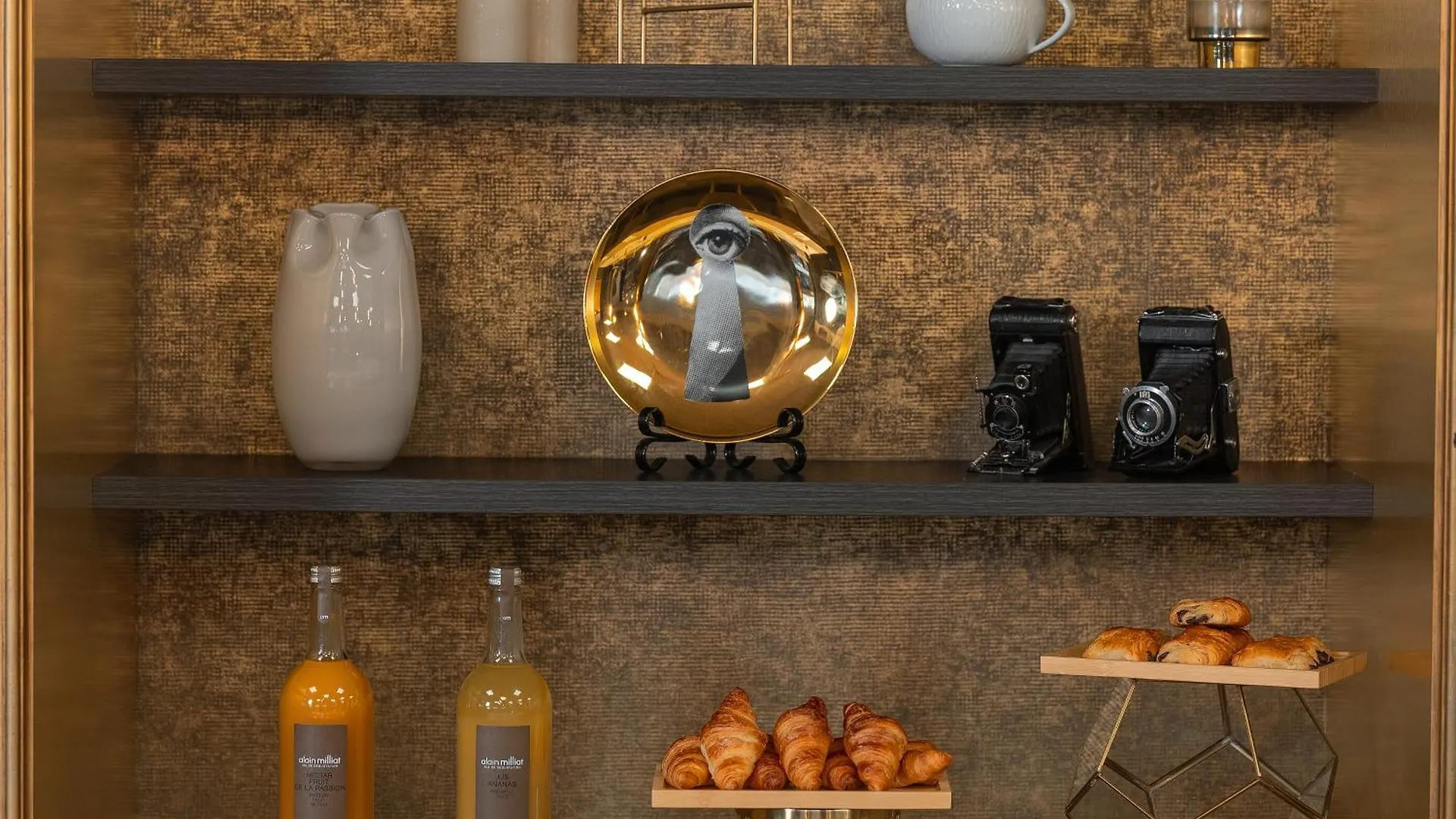 מלון Niepce Paris, Curio Collection By Hilton